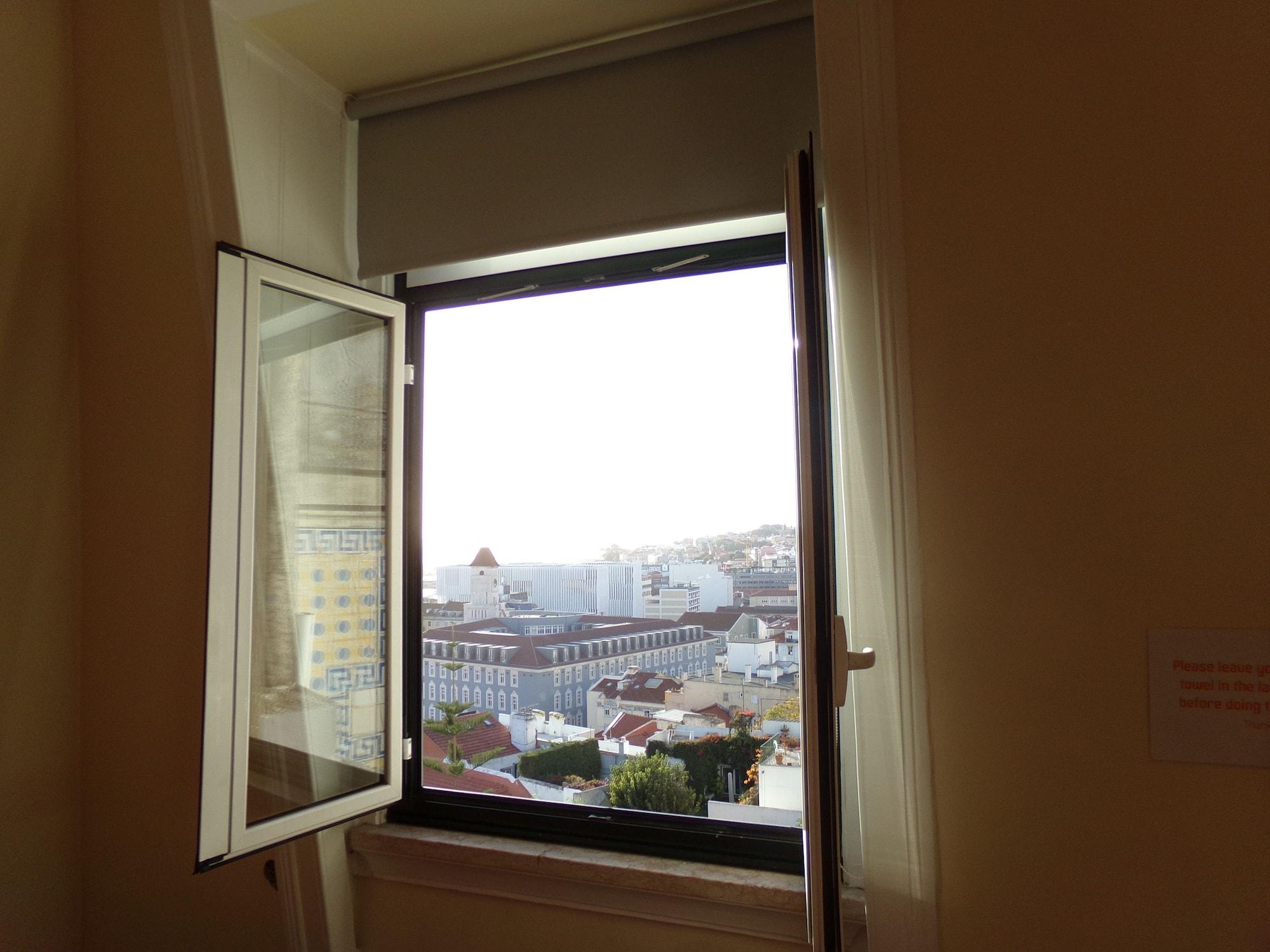 Lisb'on Hostel Lissabon Buitenkant foto